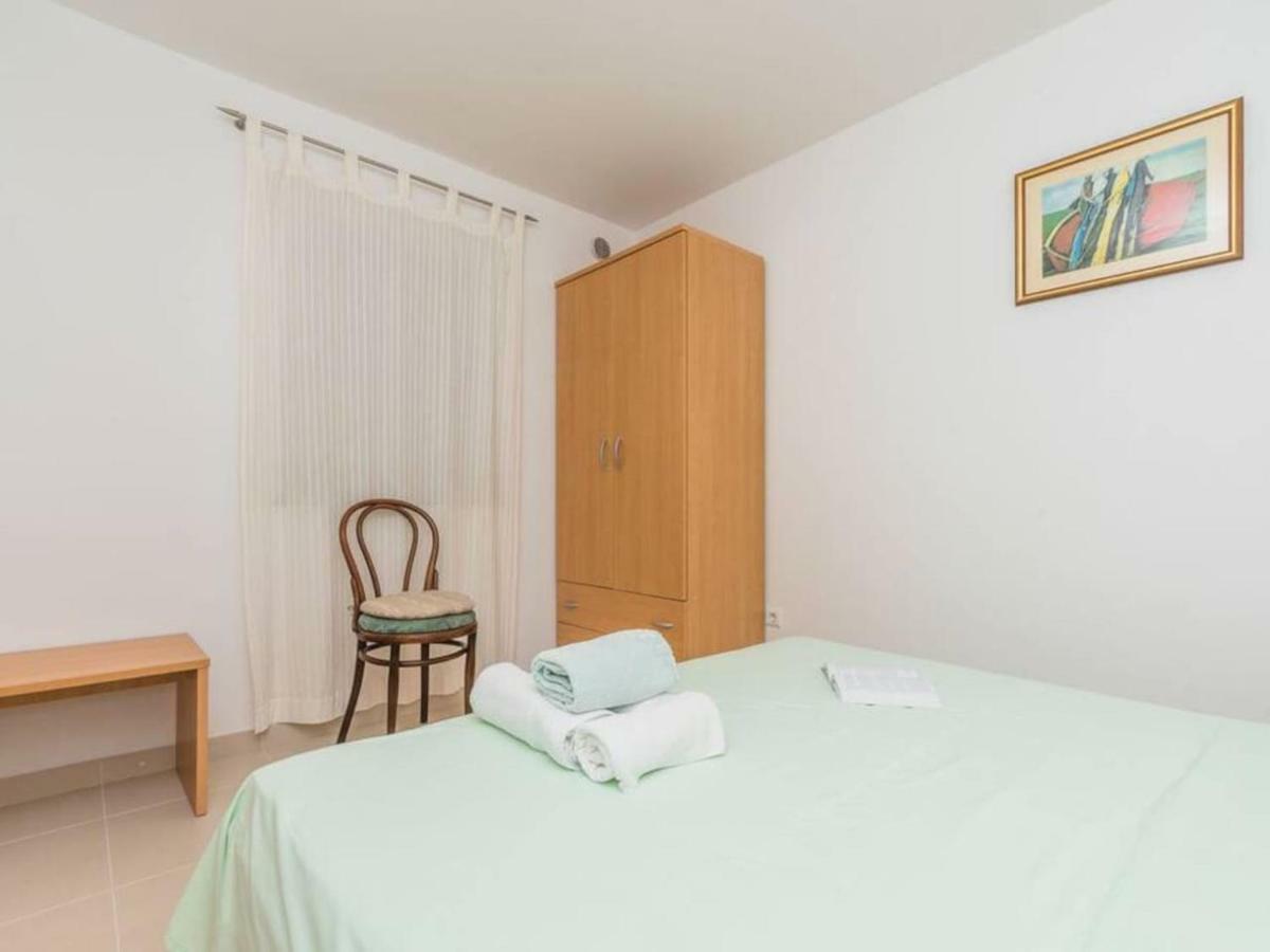 Apartment F-4 Klimno Zewnętrze zdjęcie