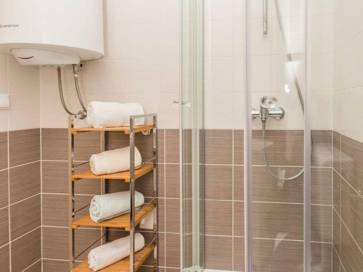 Apartment F-4 Klimno Zewnętrze zdjęcie